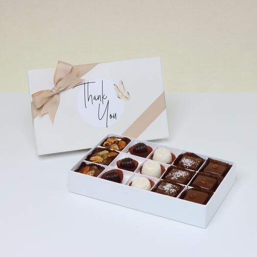 "Thank You" Butterfly Design 15-Piece Premium Chocolate Box – Elegant Beige