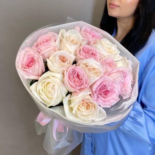 15 fragrant peony-shaped garden roses