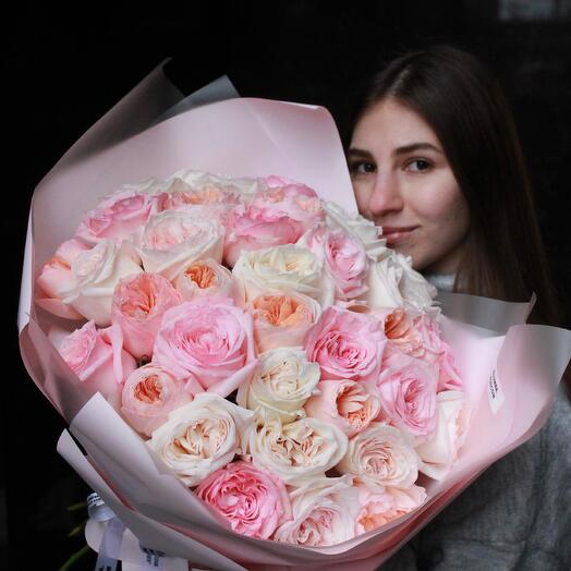 Микс ароматных пионовидных роз 35шт