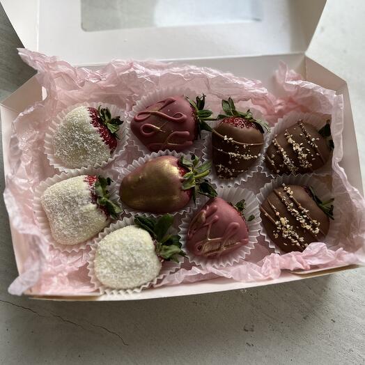 Клубничка в шоколаде 9 ягодок 🍓