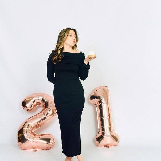 Подарок подруге: фотосессия без фотографа с зеркалом и пультом в студии автопортрета 30 минут электронный сертификат