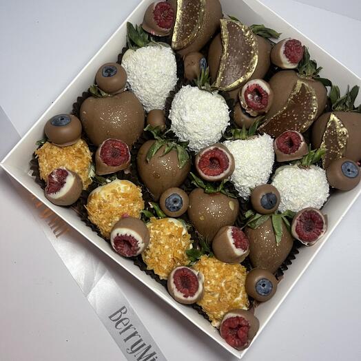 Клубника в шоколаде 16 шт