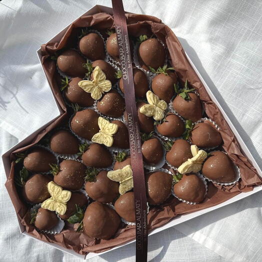 Клубника в молочном шоколаде