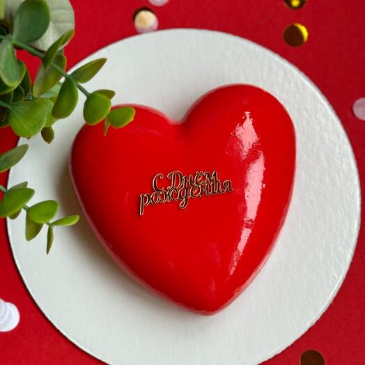 Муссовый торт сердечко "С Днём рождения"