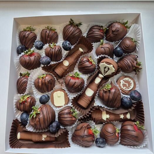 Клубника в шоколаде "Мужское удовольствие"