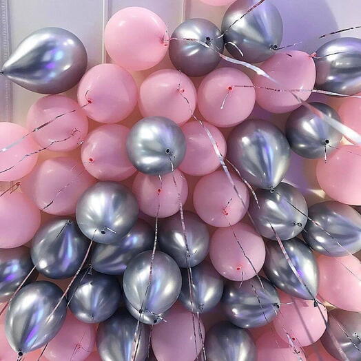 50 Воздушных шаров под потолок