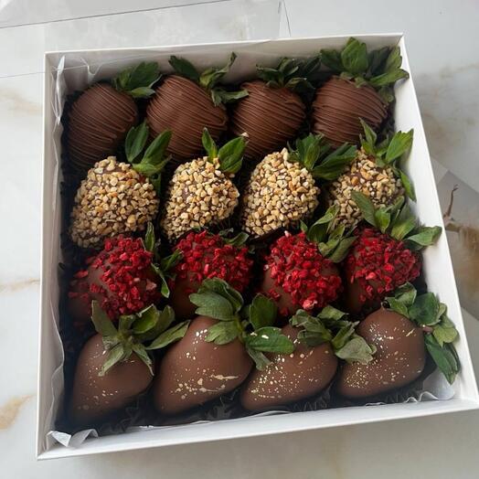 Клубника в шоколаде 16шт