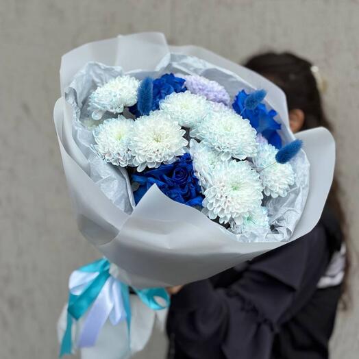 Синие розы и хризантемы букет 💙