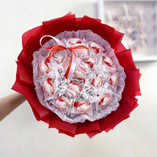 Bouquet of 15 raffaello candies