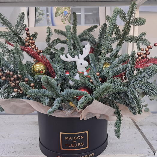 Елочная композиция