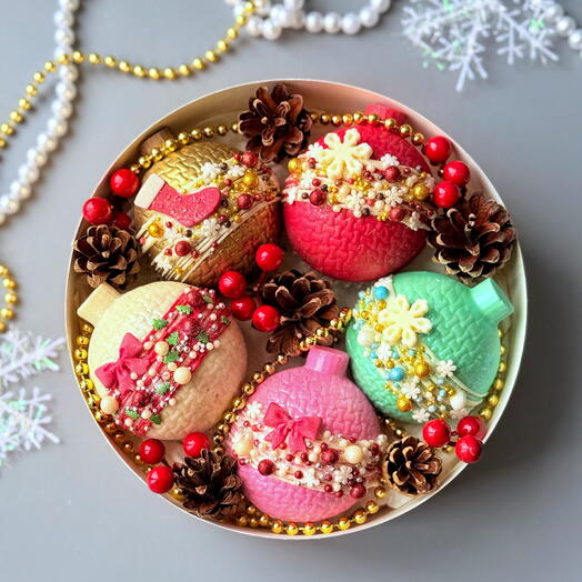 Премиум-бокс с шоколадными бомбочками (5 штук) Новый год