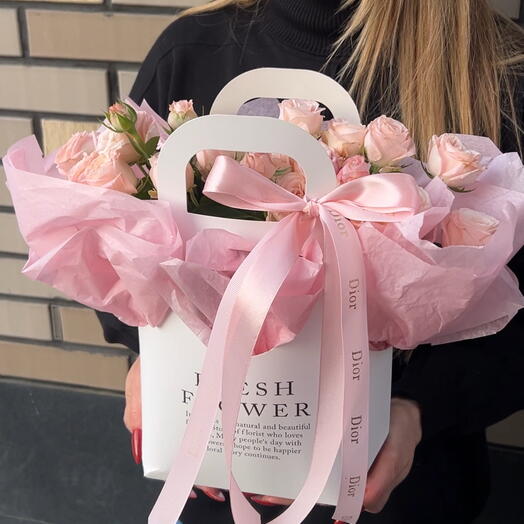 🌸Кустовая Роза в сумочке