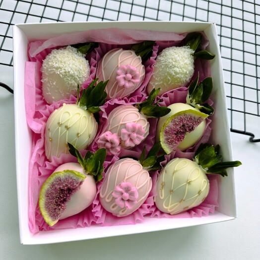 Клубника в шоколаде жене Белый шик