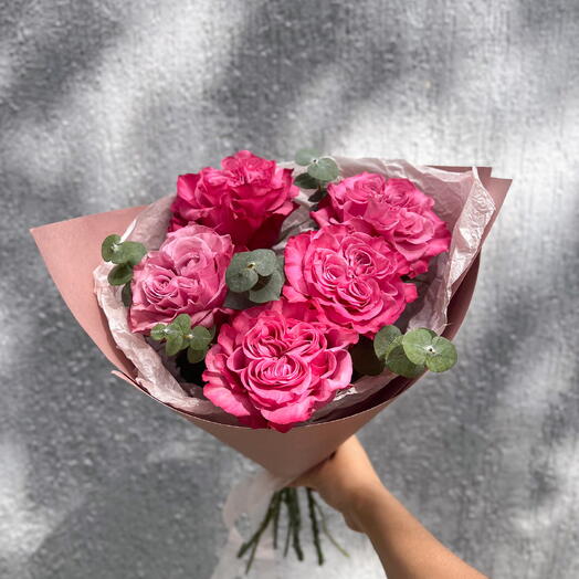 Монобукет из пионовидных роз Кантри блюз