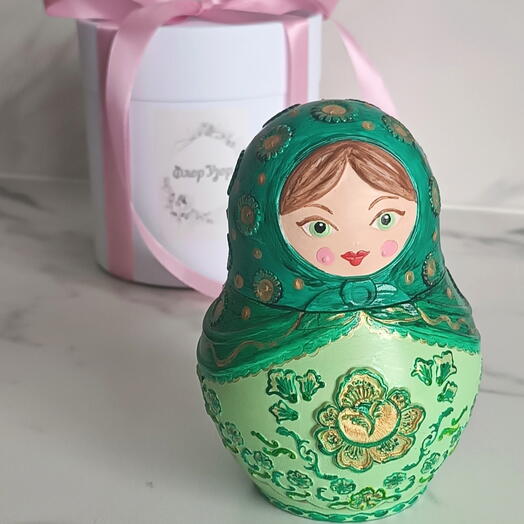 Свеча Матрёшка в зелёном, аромосвеча