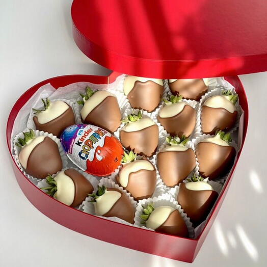 Киндер клубника 🍓🍫