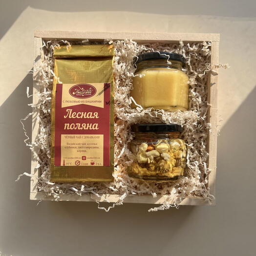 Мужской набор с чаем и мёдом