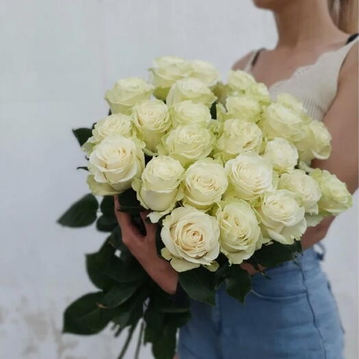 Ramo de 25 rosas blancas