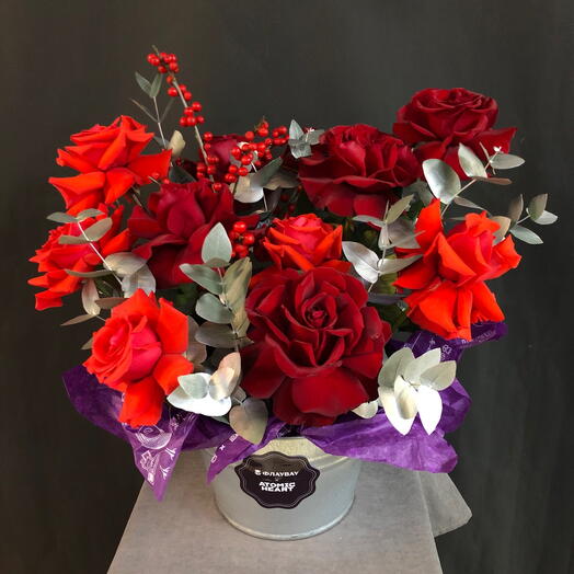 Сверхуровень заботы — букет в оцинкованном ведре Atomic Heart