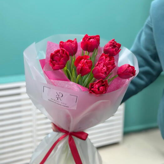 Букет 7 тюльпанов ПИОНОВИДНЫЙ