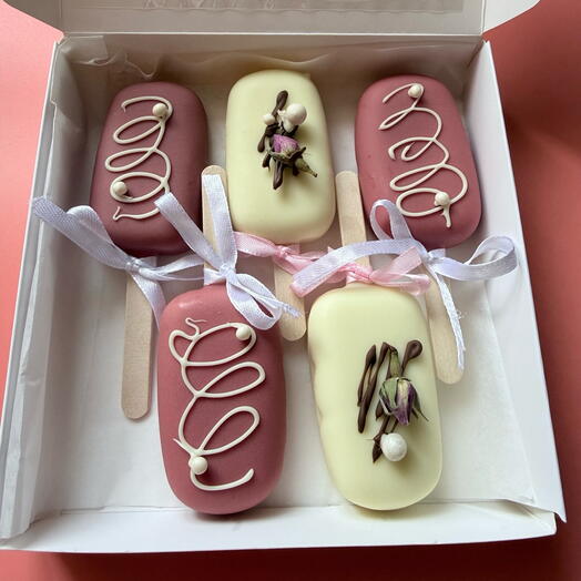 Подарочный набор муссовых чизкейков