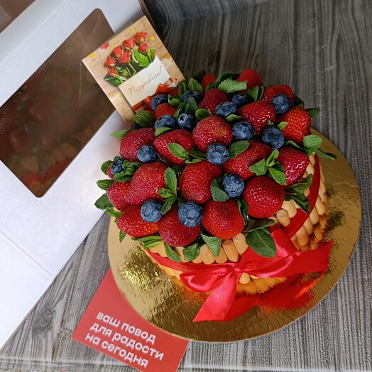 Ягодная поляна в виде тортика🍓