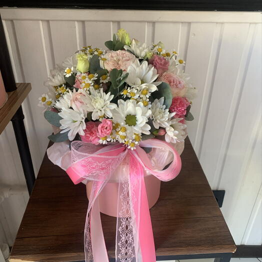 Коробка с цветами 🌸