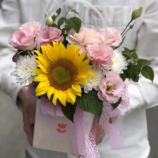 🌻🌻🌻Сумочка с подсолнухом и эустомой