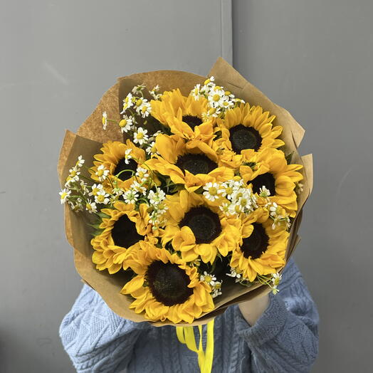 Подсолнухи с кустовыми ромашками 🌼