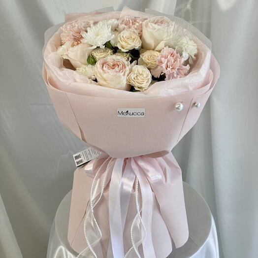 Нежно-розовая зефирка с пионовидными розами🎀