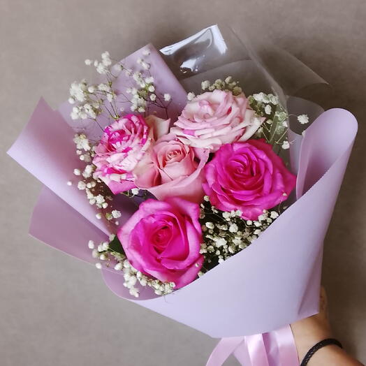 Розы с гипсофилой 💓