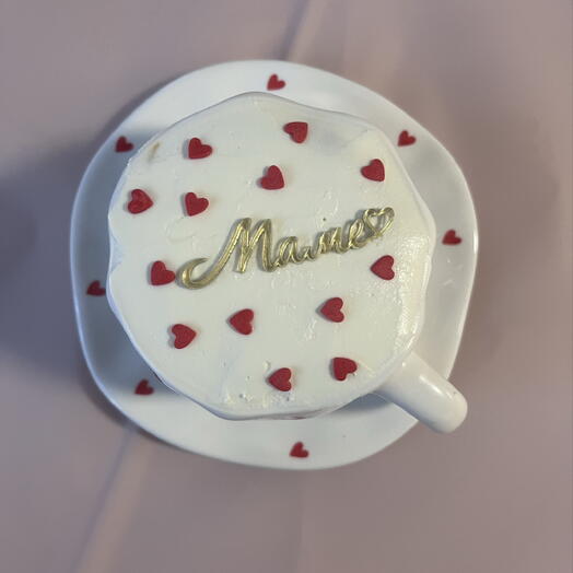 Тортик в кружке «Маме»