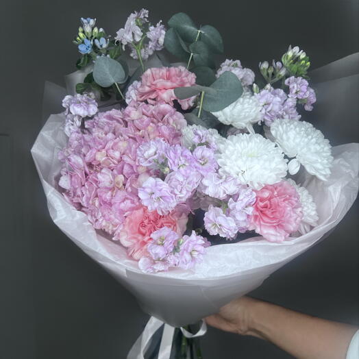 Нежный букет 💕  Гортензия , маттиола