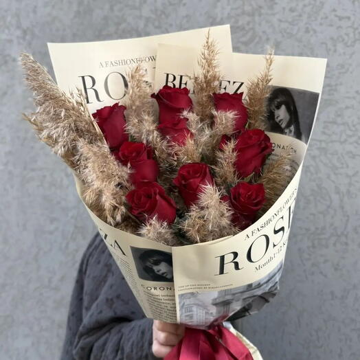 Букет из красных роз