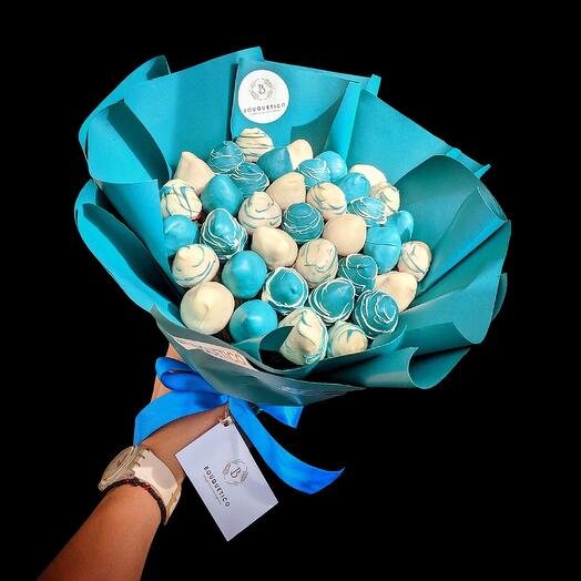 Chocolate covered strawberries L