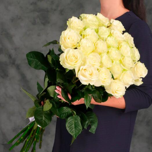 Bouquet of 25 white roses