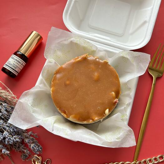 NEW! Бенто-чизкейк «Сникерс» в подарок