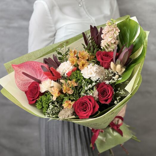 Букет с антуриумом Романеско