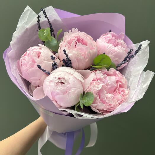 Хит продаж🔥 Акция на букет из 5 пионов с веточками лаванды и эвкалипта💜