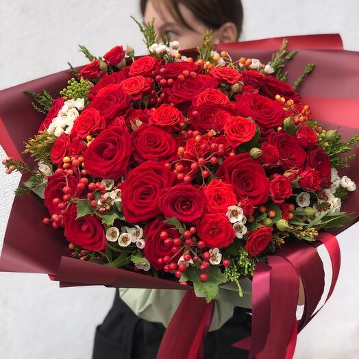 Мужской букет из красных роз 🌹