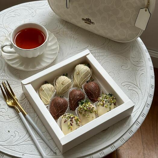 Клубничный бокс  "Люкс"