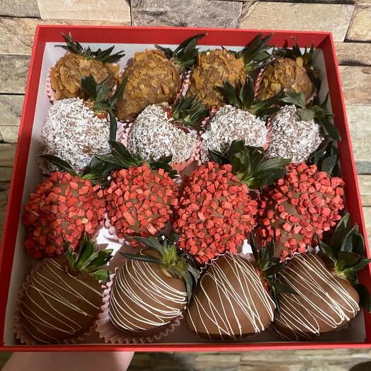 Juego de 15 fresas en una Caja apretada