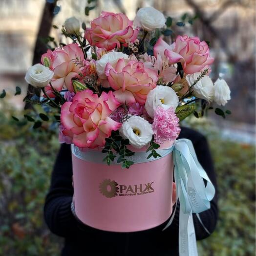 Букет в коробке "Нежность" от Оранж Алматы