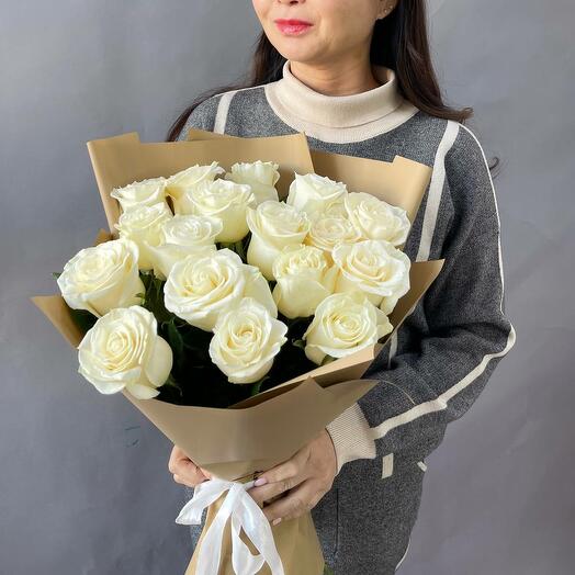 Monobookette de 17 rosas blancas