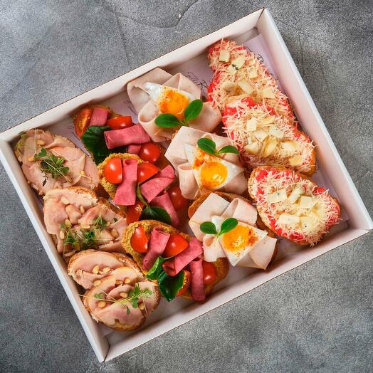 Modena Коллекция мясных брускетт 12шт