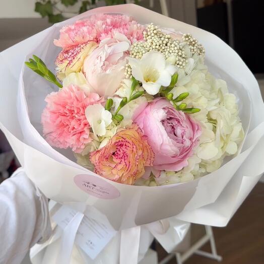 Present bouquet with peonies