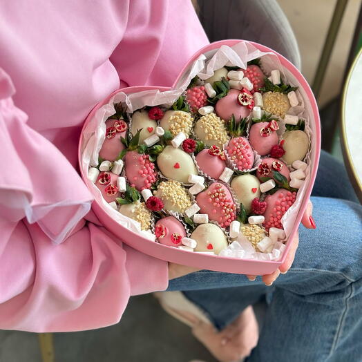 Клубника в шоколаде Сердце с клубникой 🩷