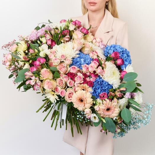 Премиум букет из гортензии, роз и гербер