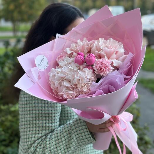 Розовая зефирка из роз