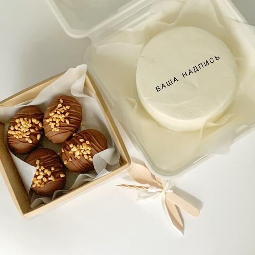 A combo set of a bento cake with your inscription and a set of potato cakes in milk chocolate